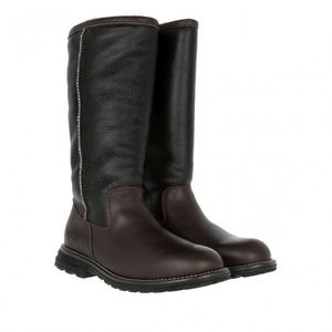 BNIB UGG W Brooks Tall Boots